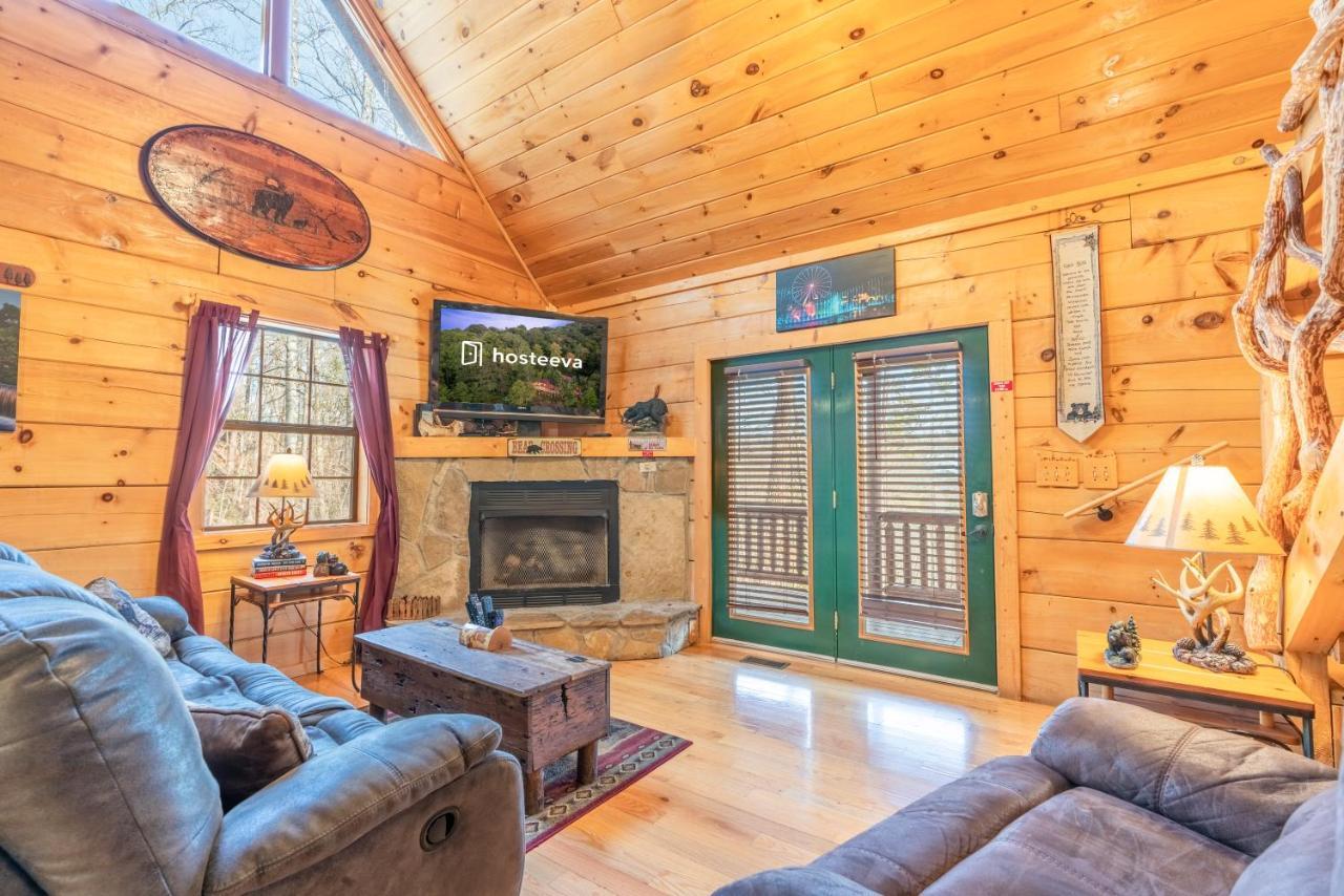 Moonshine Ridge Cabin With Hot Tub And Fire Pit Pigeon Forge Luaran gambar
