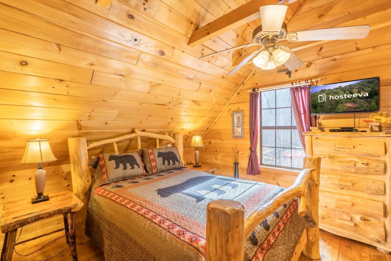 Moonshine Ridge Cabin With Hot Tub And Fire Pit Pigeon Forge Luaran gambar
